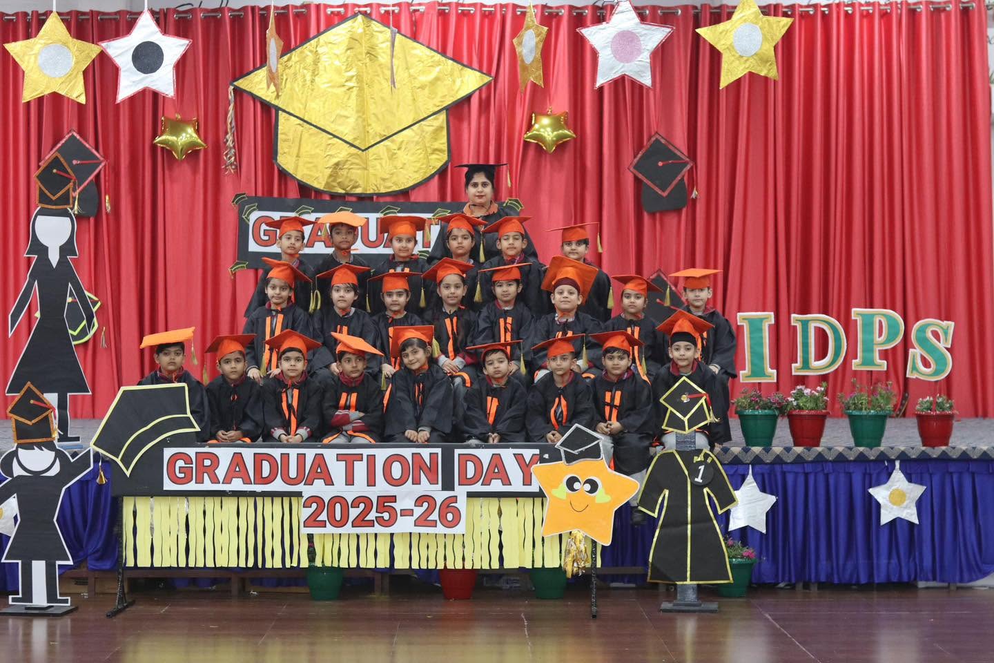 Graduation Ceremony 7">
                                </div>
                                <div class="portfolio-content">
                                    <div class="content-view">
                                        <a class="popup-image" href=